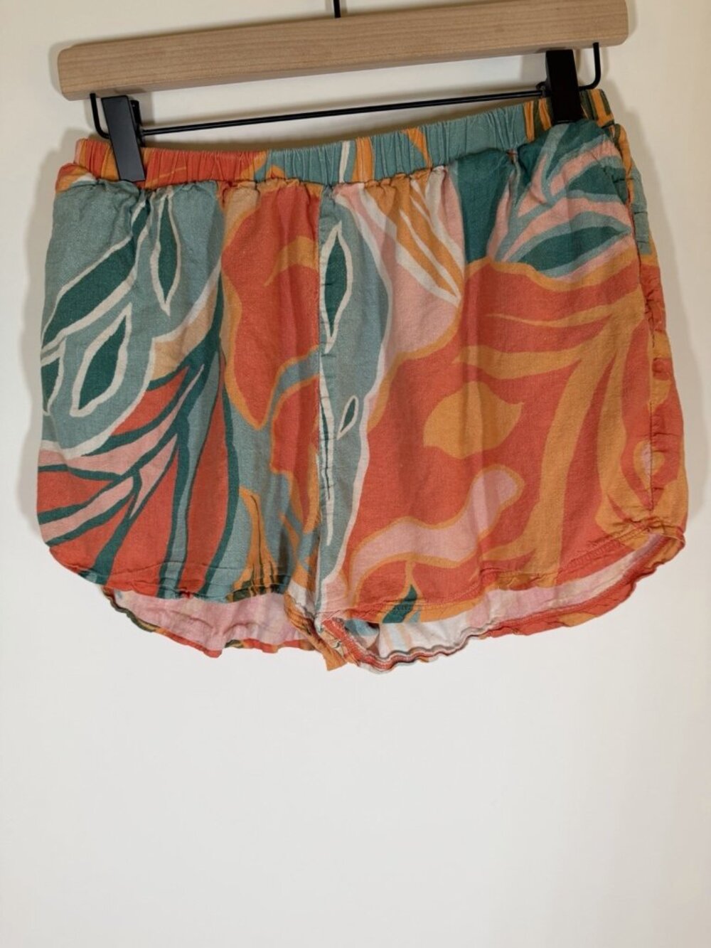 Vitamin A linen orange blue tropical beach shorty shorts S festival lightweight